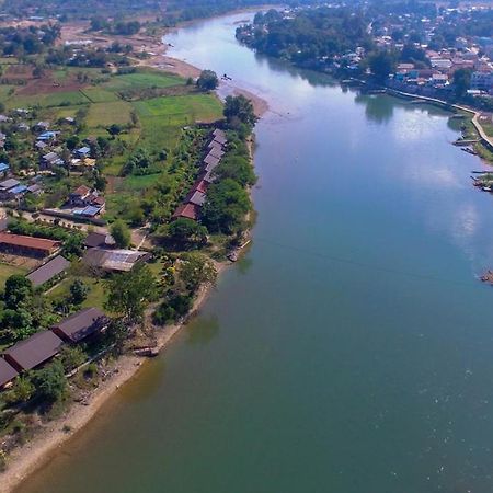 Riverside Hsipaw Resort Eksteriør bilde