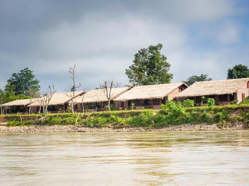 Riverside Hsipaw Resort Eksteriør bilde