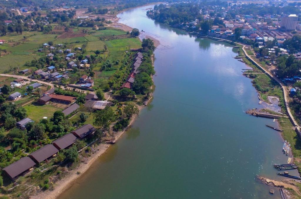 Riverside Hsipaw Resort Eksteriør bilde