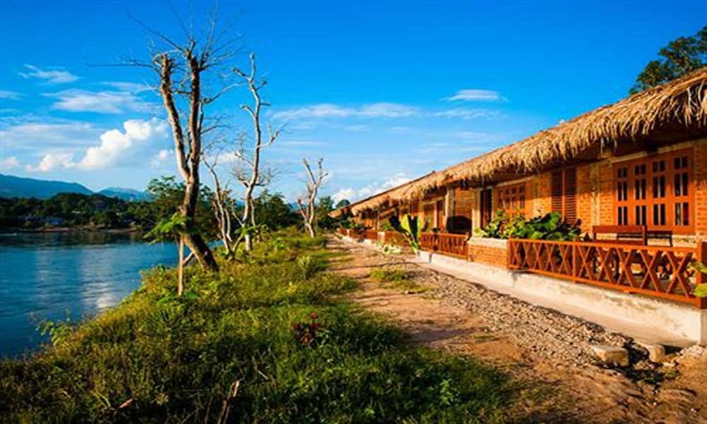 Riverside Hsipaw Resort Eksteriør bilde